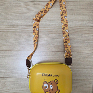 CU 리락쿠마 캐리어파우치