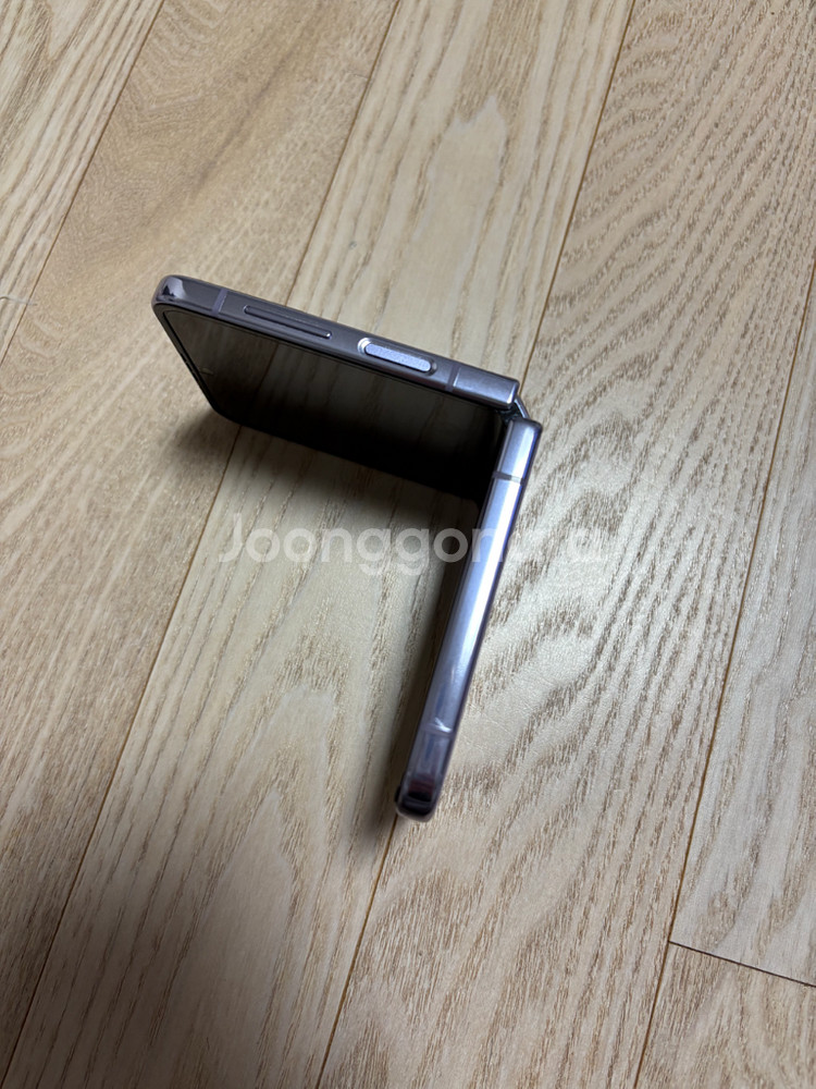 갤럭시 Z플립4 팔아요(정상해지완료)--3