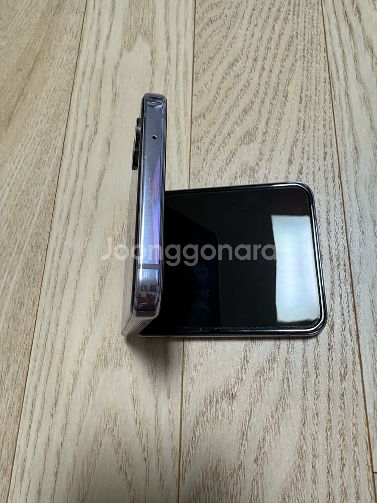 갤럭시 Z플립4 팔아요(정상해지완료)--5