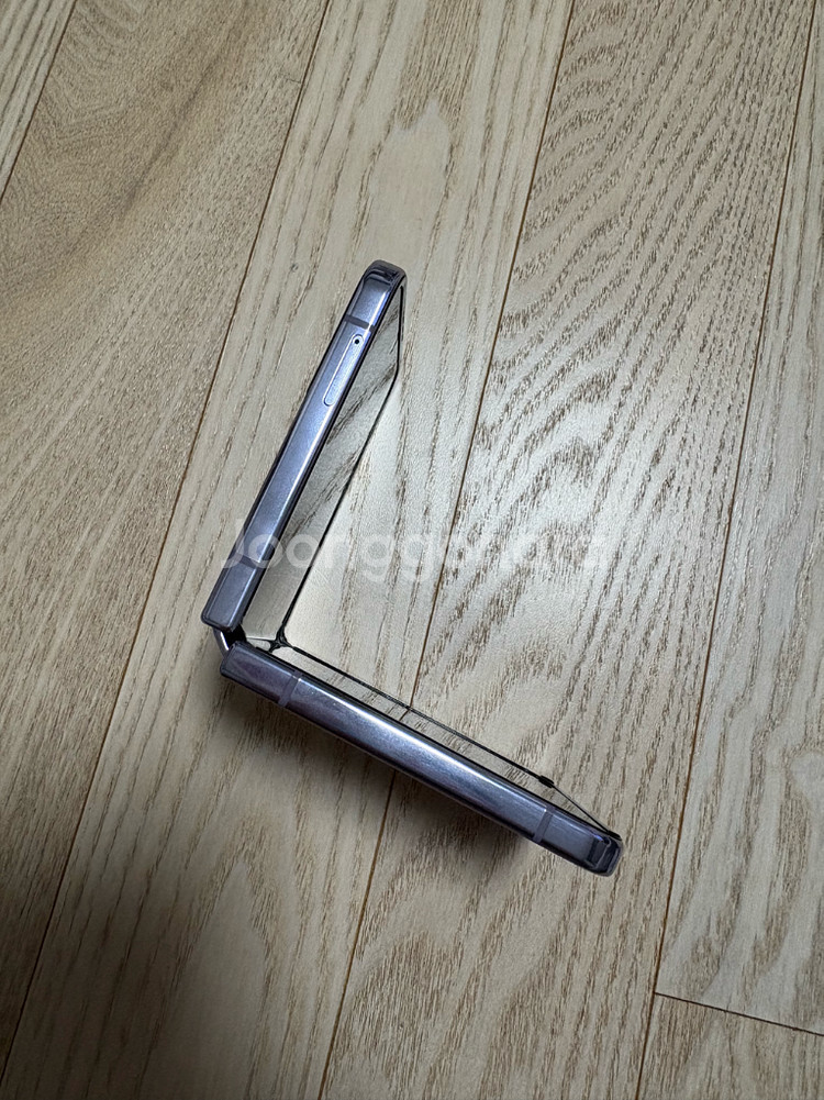 갤럭시 Z플립4 팔아요(정상해지완료)--4