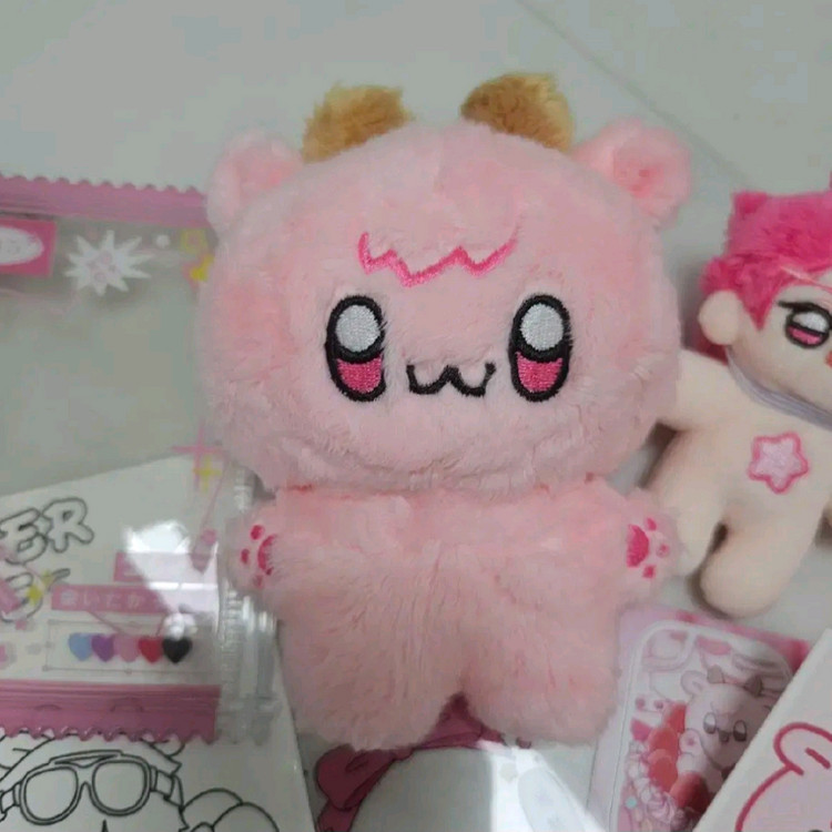 플레이브 밤비 비공식 인형 풀패키지 판매 이미지