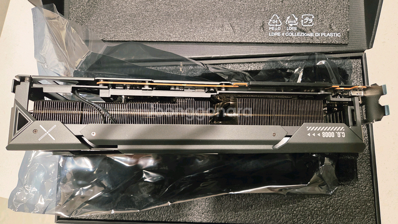 TUF Gaming RX 7900 XT OC 그래픽카드--1