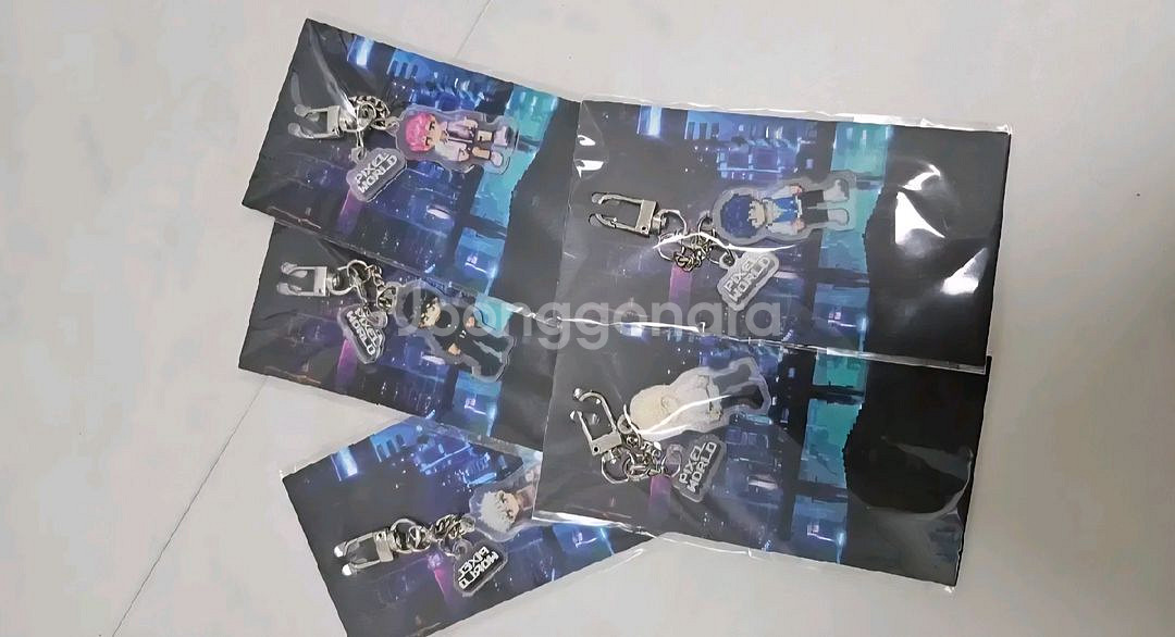 [미개봉] 플레이브 픽셀월드 키링 일괄 양도--0