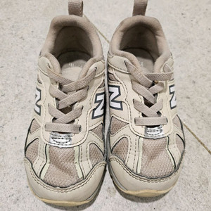 뉴발란스 878 145사이즈 아기운동화