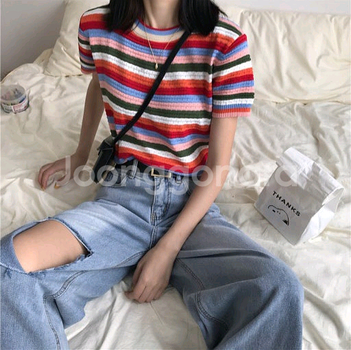 문복희 착용) 레인보우 스트라이프 반팔 니트 티셔츠 / 소솔마켓 애프터먼데이 소녀레시피 영앤리치 프렌치오브 육육걸즈--2