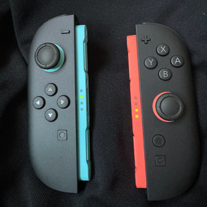 닌텐도 스위치2 조이콘 컨트롤러 세트