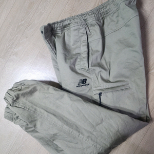 뉴발란스 조거바지