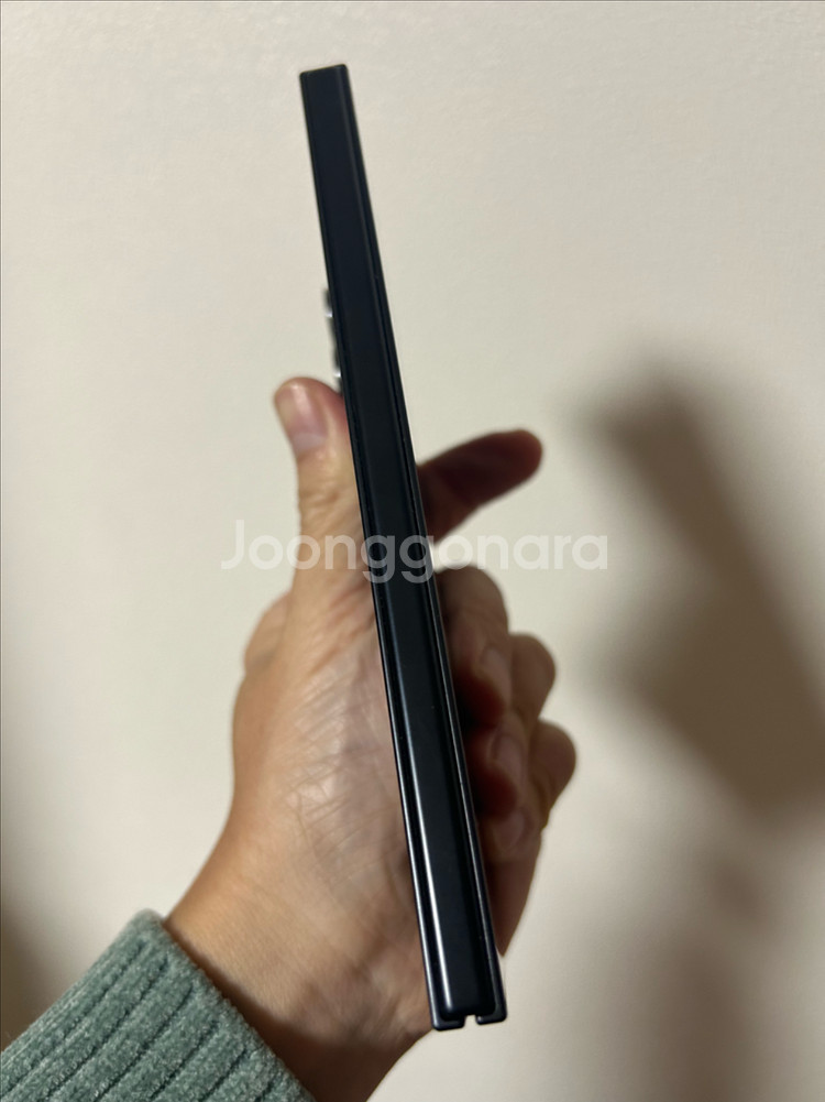 갤럭시Z폴드7 1Tb 1테라+정품케이스포함--3