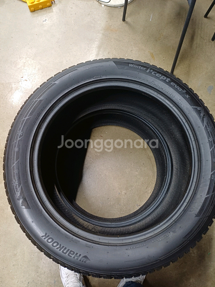 한국타이어 윈터아이셉트 에보3 X 255 50 20 / 4짝--0