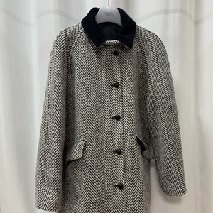 낫띵리튼 Herringbone half balmacaan coat