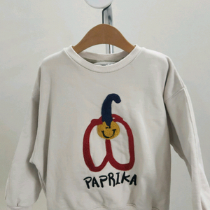 리미떼두두 파프리카 맨투맨 티셔츠 S / 4-5세