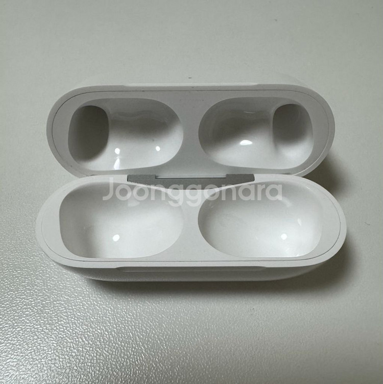 에어팟 프로 2세대 USB-C 팝니다--2