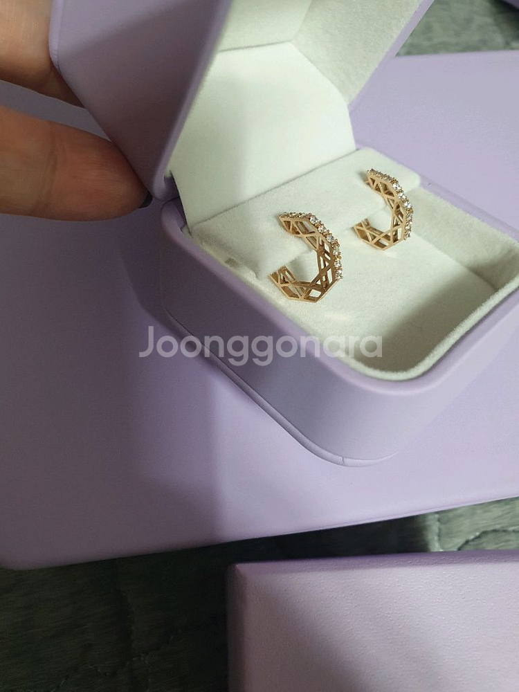 골든듀 린콘트로라인 옥타D 귀걸이 새상품--2