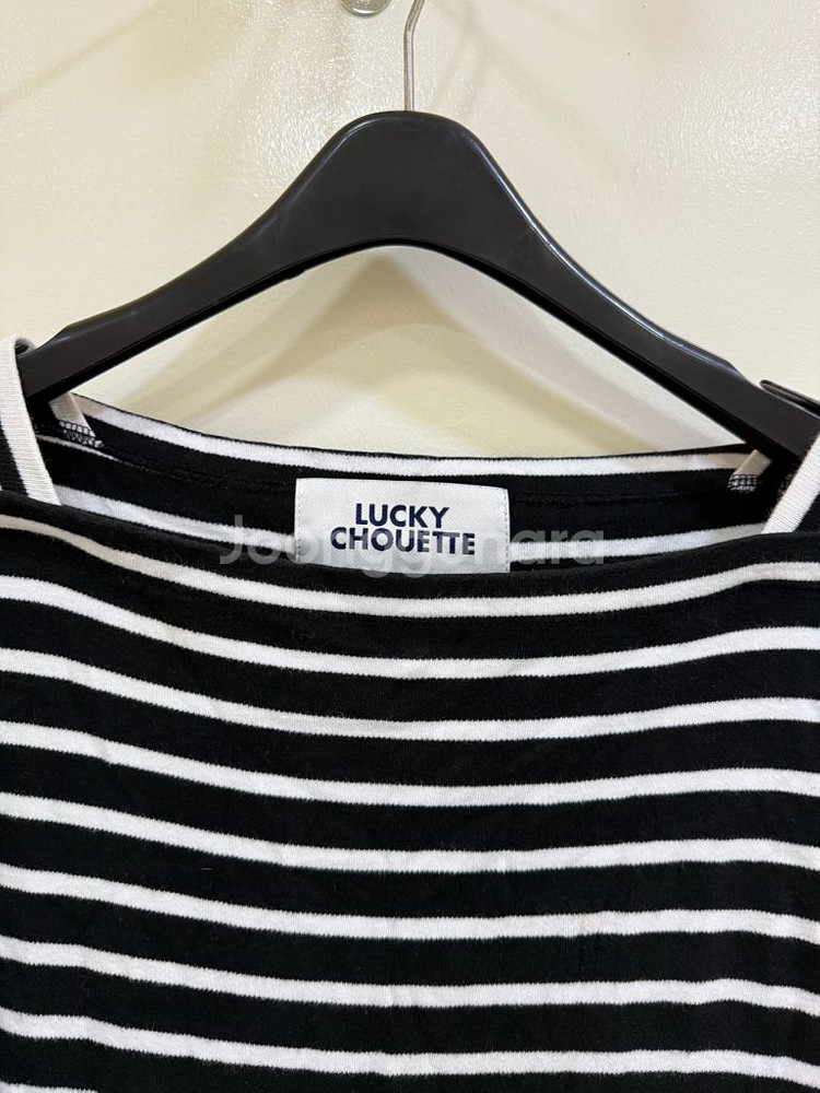 럭키슈에뜨 스트라이프 티셔츠 정품--2