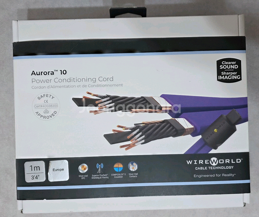 와이어월드 오로라10 1M 파워케이블 판매합니다.--0