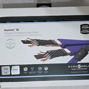 와이어월드 오로라10 1M 파워케이블 판매합니다.