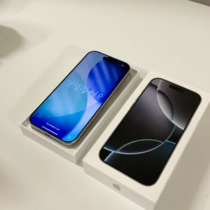 아이폰 16pro 256GB 화이트 티타늄 풀박스 (자급제)