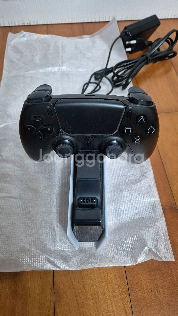(PS5) 듀얼센스 블랙 + 소니정품 충전 거치대--0