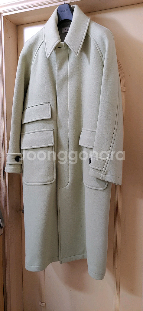 애프터프레이 투어리스트 발마칸코트 팝니디--3