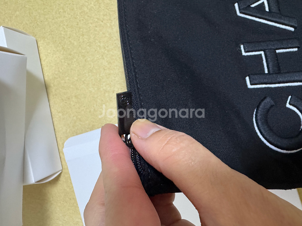 샤넬 뷰티 파우치 블랙--3