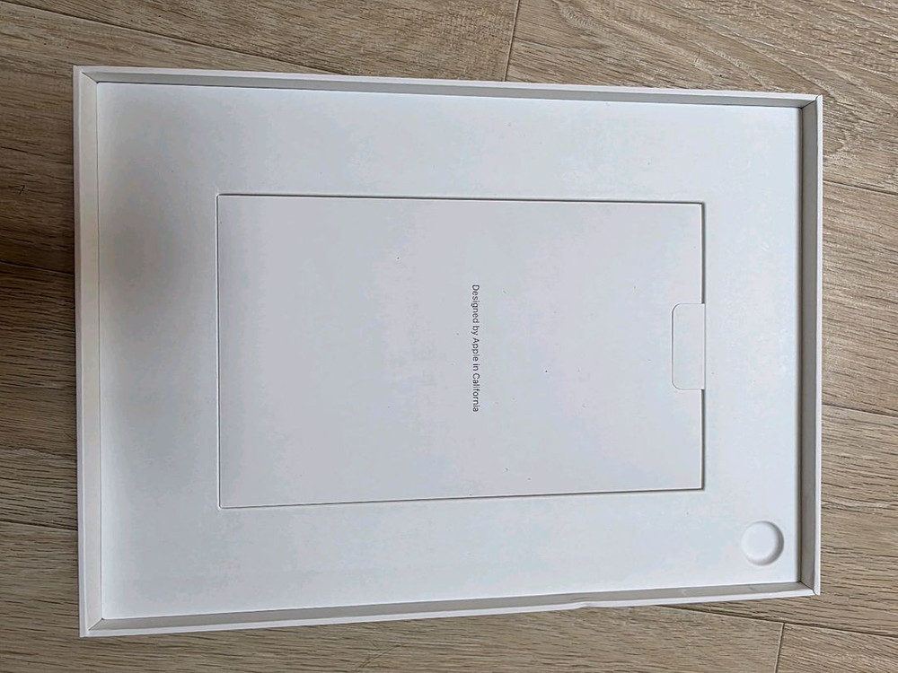 아이패드 a16 11세대 256GB 팝니다 단순개봉 새제품 이미지