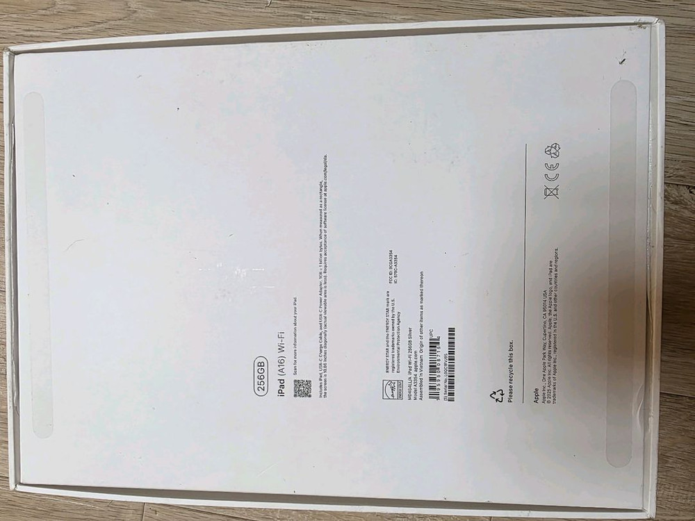 아이패드 a16 11세대 256GB 팝니다 단순개봉 새제품 이미지