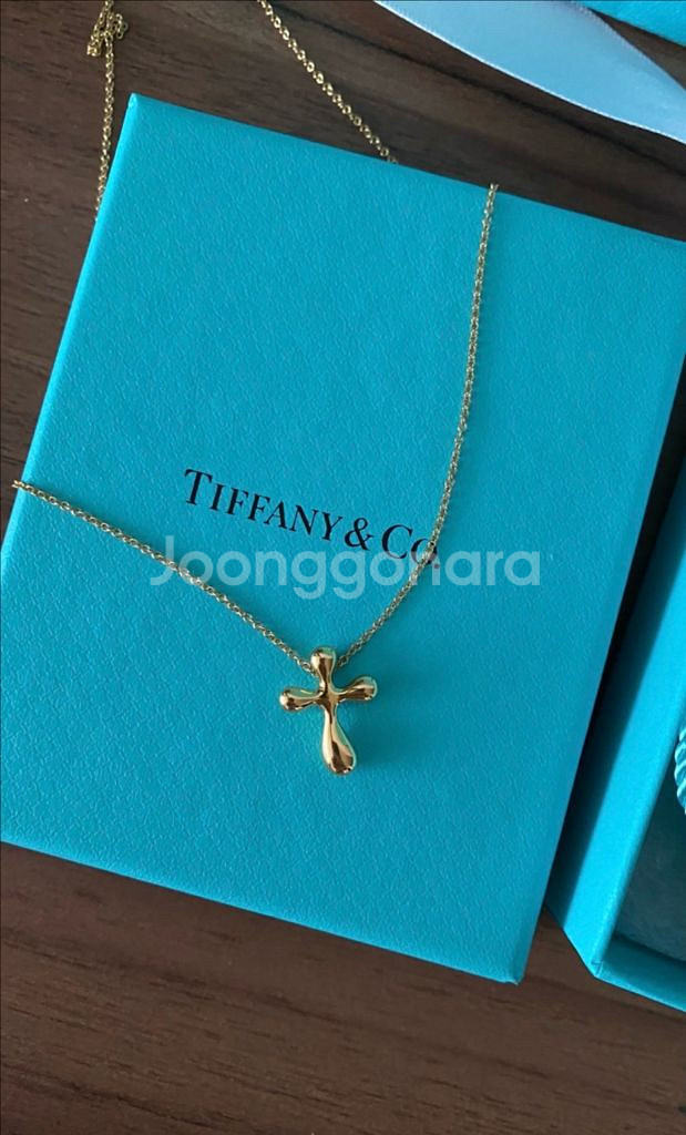 정품 티파니앤코 18k 목걸이입니다(골드컬러)--0