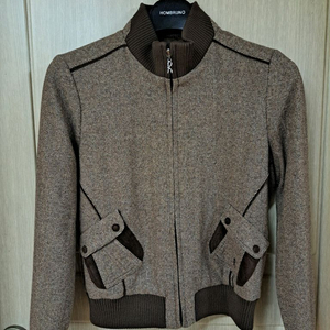 로베르타 디 까메리노 모직 숏 자켓