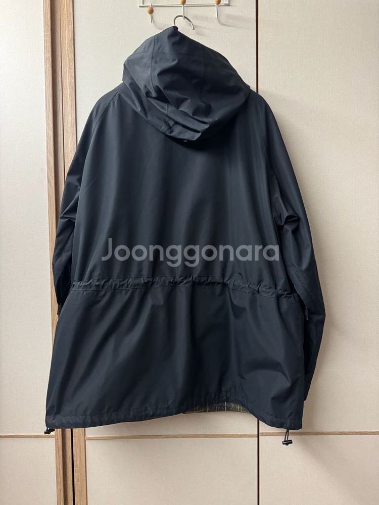 바버X메종키츠네 밀리터리 리버시블 워터프루트 자켓--2