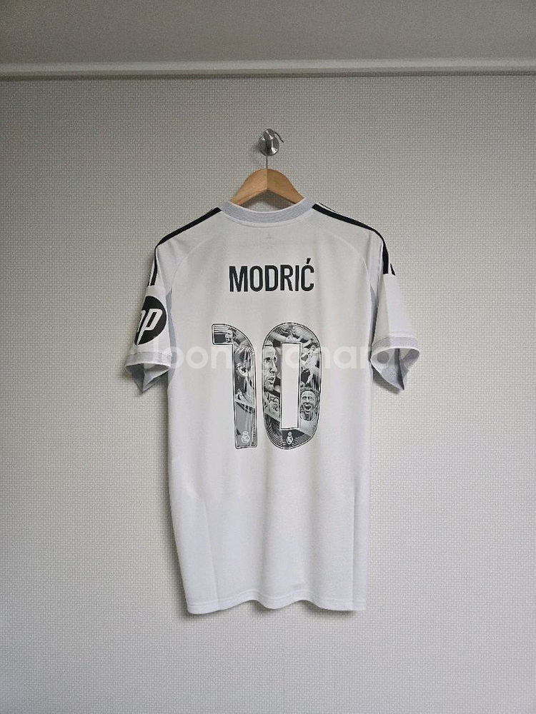 25-26 레알마드리드 홈 유니폼 모드리치 스페셜 에디션--0