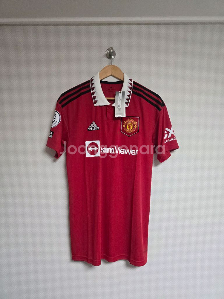 23-24 맨체스터 유나이티드 홈 유니폼 브루노 페르난데스--1