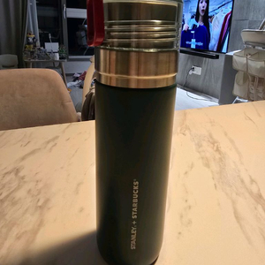 스타벅스 홀리 그린 스탠리 통가 보온병 새상품