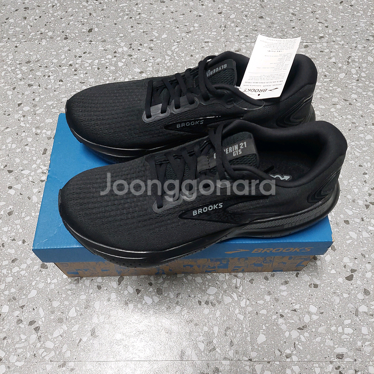 브룩스 남성 러닝화 글리세린GTS 21 새제품 250 팝니다/ 런닝화 아드레날린--1