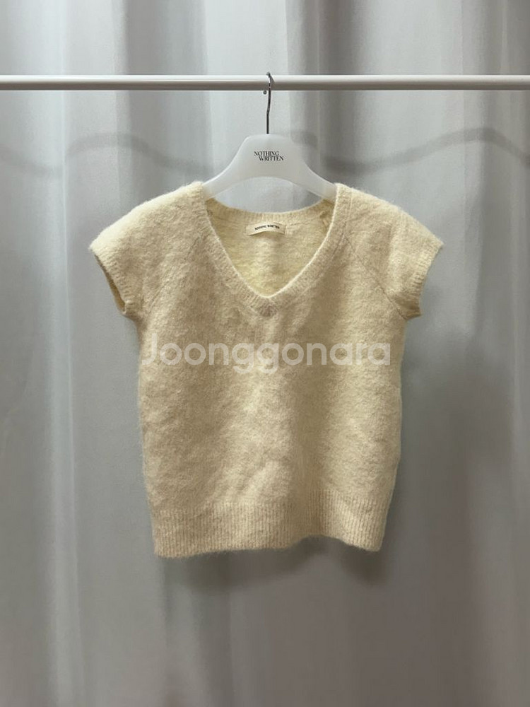 낫띵리튼 sienna v-neck short sleeve knit (ivory)--0
