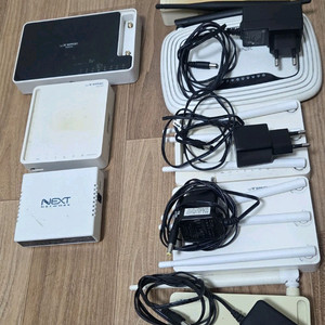 공유기 들 부품용 - 2만원