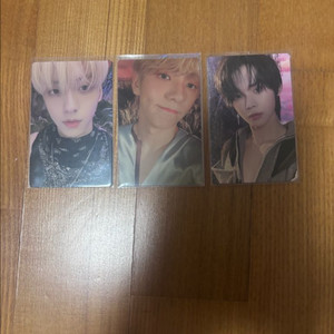 투바투,르세라핌 포카 판매