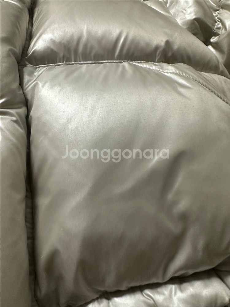 헤리티지플로스 패딩 21fw 크림색상--7