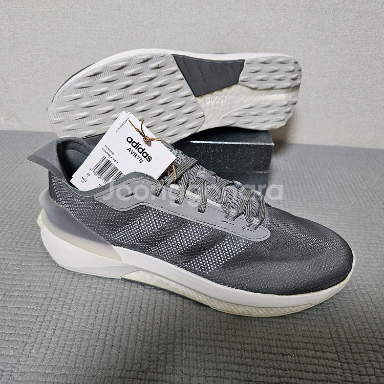 아디다스 부스트 런닝화 AVRYN--1