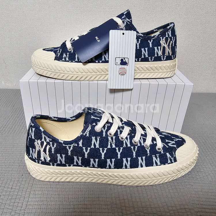 MLB 청키 운동화 뉴욕양키스--0