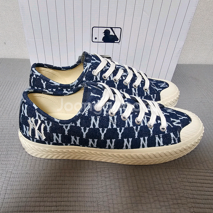 MLB 청키 운동화 뉴욕양키스--2