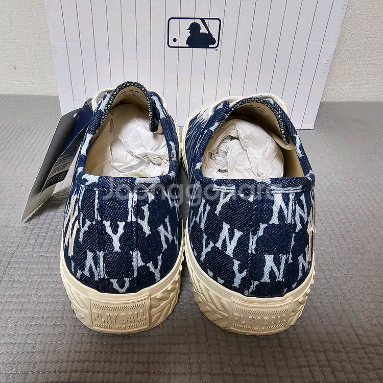 MLB 청키 운동화 뉴욕양키스--4