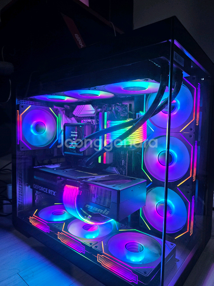 라이젠7 9800X3D RTX5070TI 본체 팝니다--0