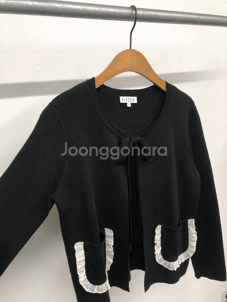 프랑스 끌로디피에로 리본 프릴포켓 가디건 1사이즈--2