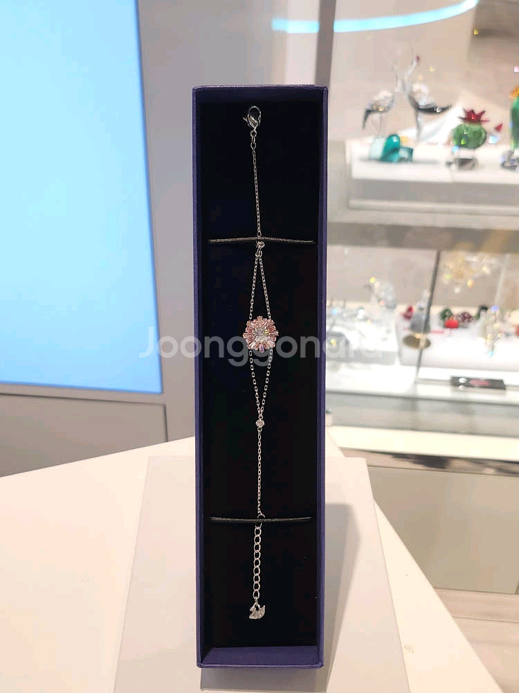 (새상품) 스와로브스키 팔찌--3