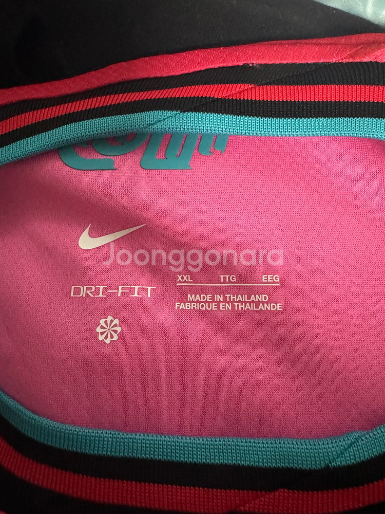 24/26 국대 유니폼 2XL 김민재 마킹 판매합니다.--1