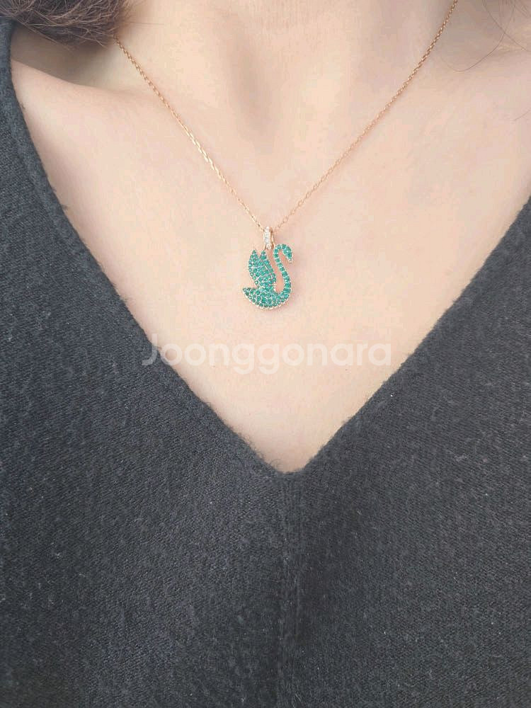 ( 새상품) 스와로브스키 그린스완 목걸이--2