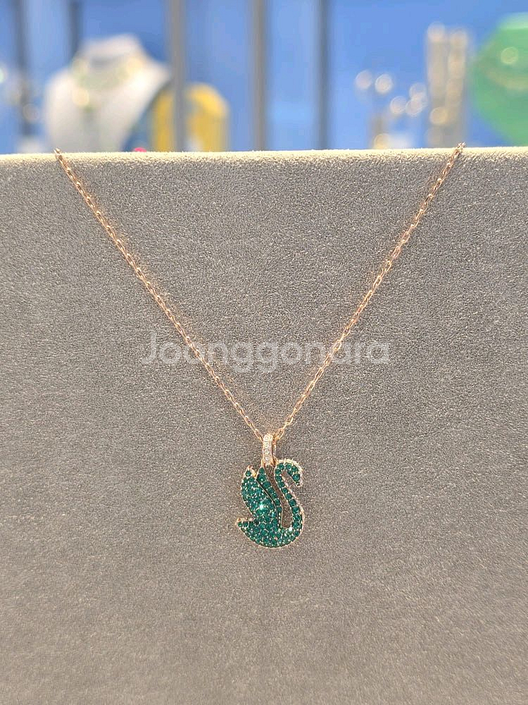 ( 새상품) 스와로브스키 그린스완 목걸이--7