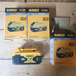 디월트 호환 배터리 5.0Ah (20v)