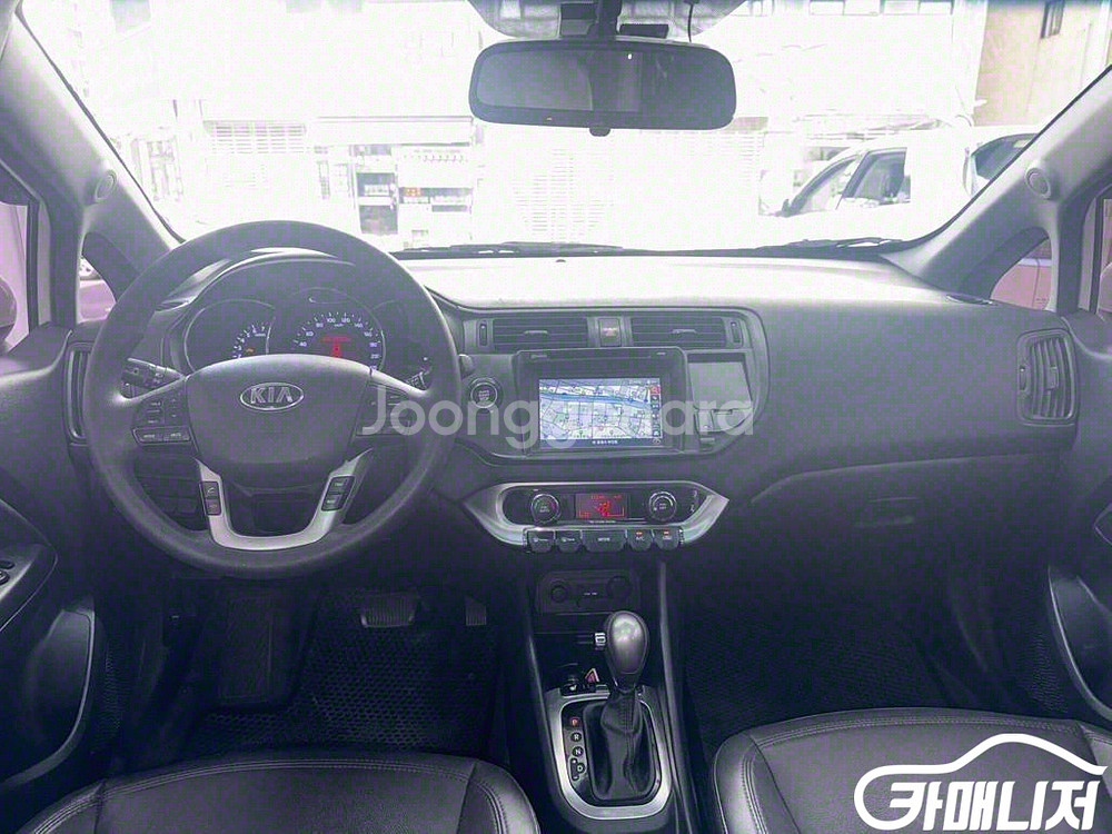 [기아]올뉴프라이드 5DR 1.6GDI 프레스티지 #가을특가--6