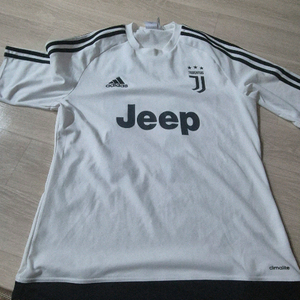 유벤투스 트레이님 복 팝니다